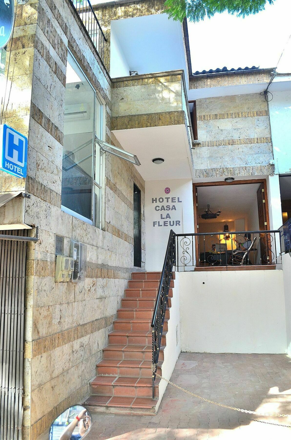 Hotel Casa La Fleur ميديلين المظهر الخارجي الصورة