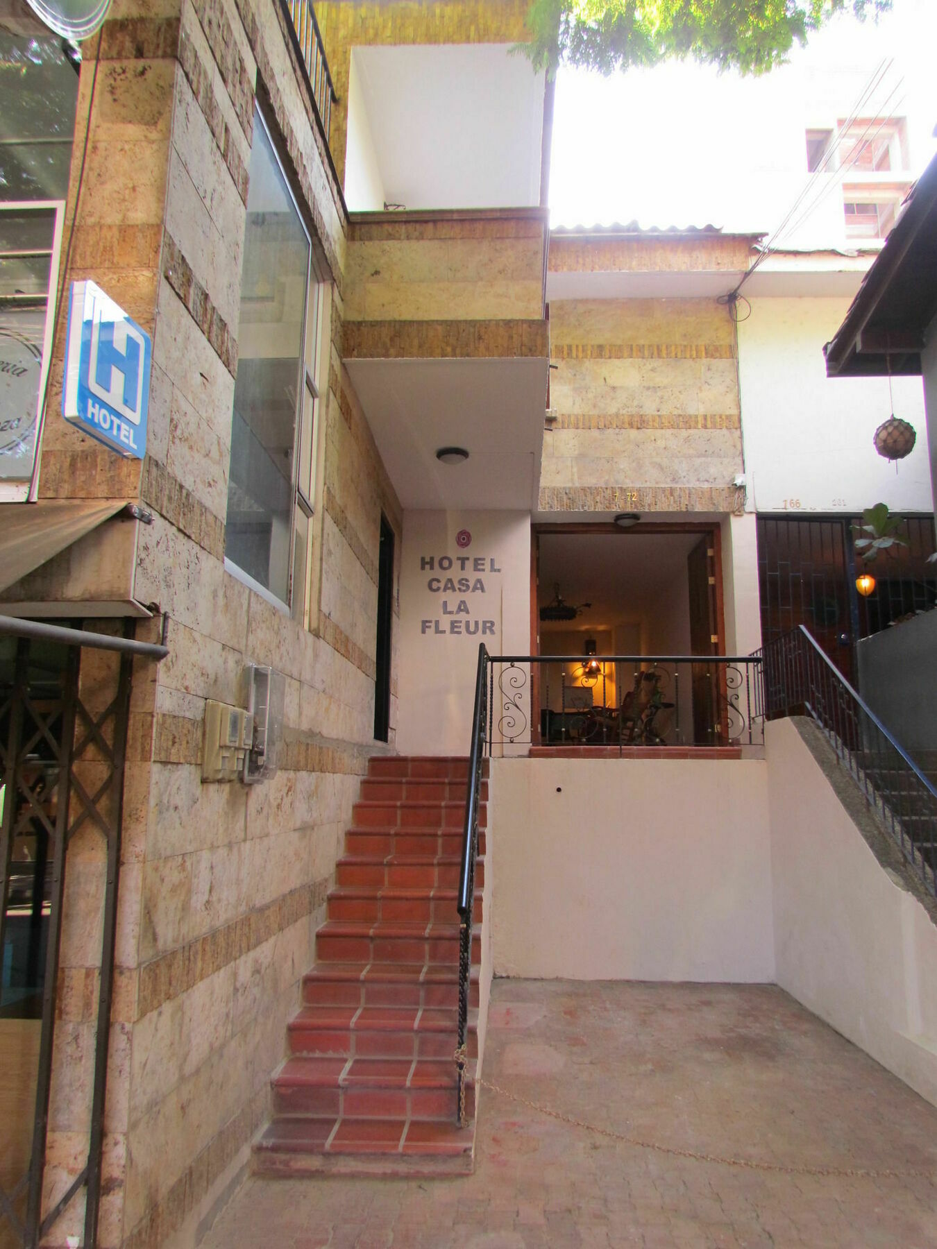 Hotel Casa La Fleur ميديلين المظهر الخارجي الصورة